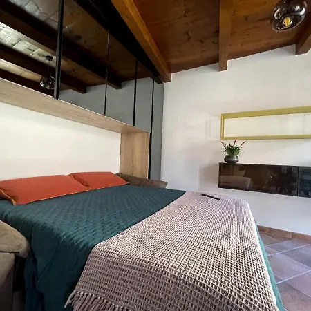 Residencia Pais *