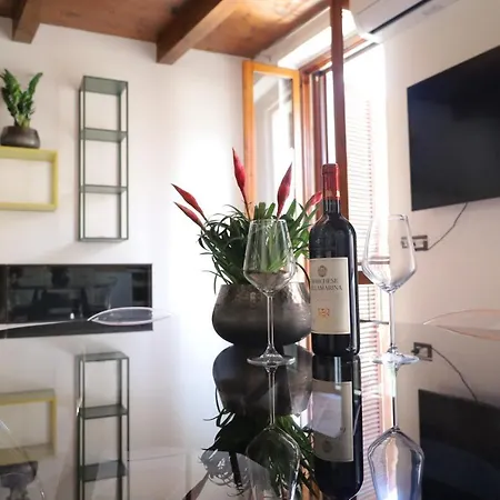 Residencia Pais Apartment