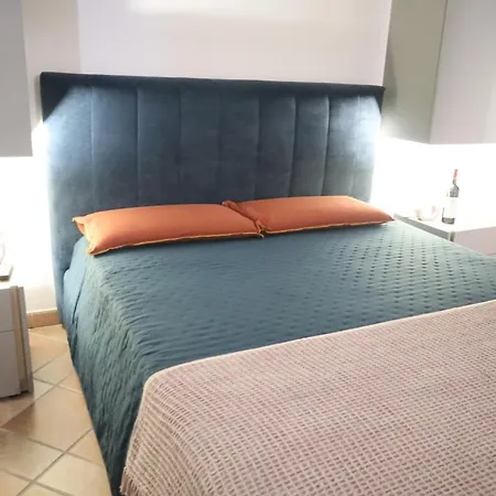Residencia Pais Apartmán *